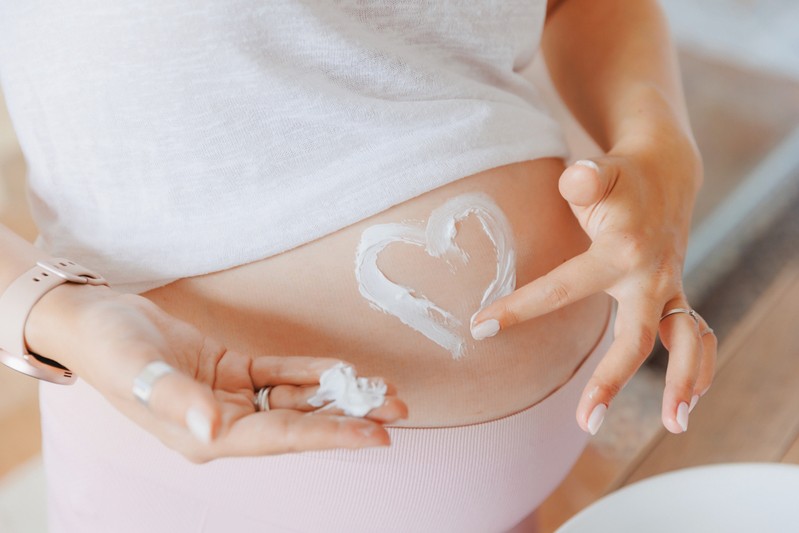 孕婦護膚品推介2025｜懷孕護膚品6大禁忌成份＋護膚保養秘訣｜必備抗妊娠紋、保濕、舒緩抗敏護膚品