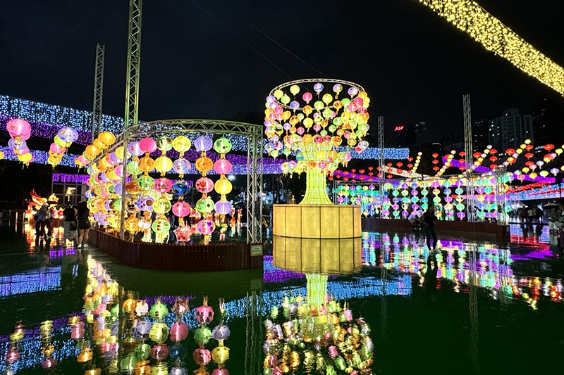香港中秋彩燈會2026｜免費入場！4大賞燈熱點率先看！超浪漫必去打卡巨型燈飾