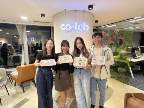 Celebrating the Mid-Autumn Festival with Mooncakes